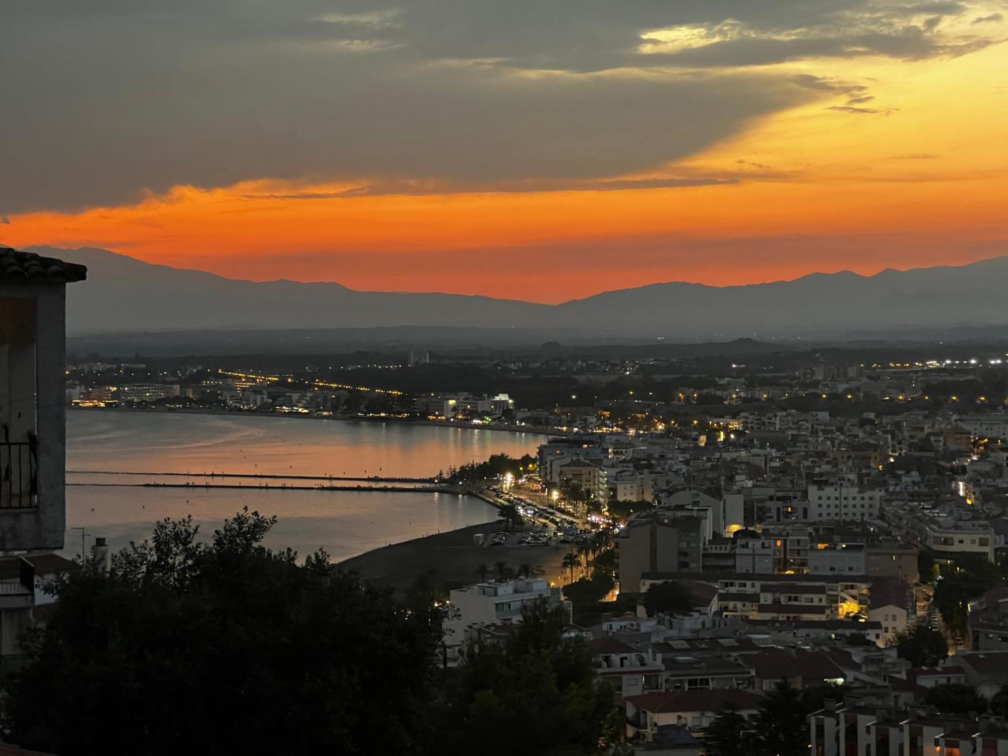 El Bohemar Διαμέρισμα Ρόζες Εξωτερικό φωτογραφία